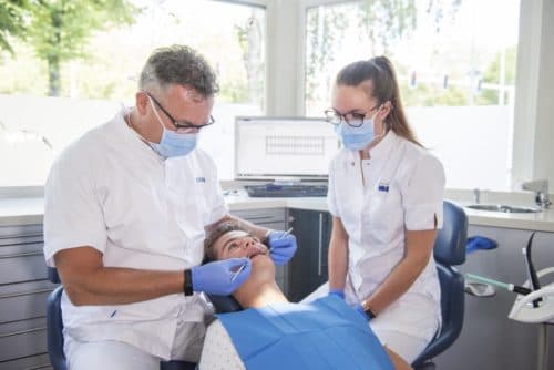 Parodontitis geeft hoger risico op osteoartritis en vice versa